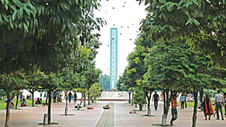 Allegations of police assault on journos, students during anti-narcotics drive at Suhrawardy Udyan