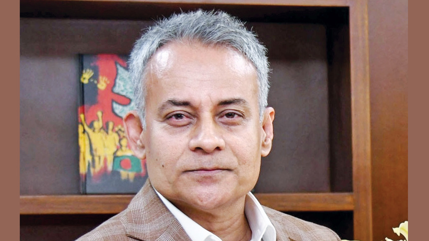 No plan to hand over Ctg port to any foreign operator: Shipping minister