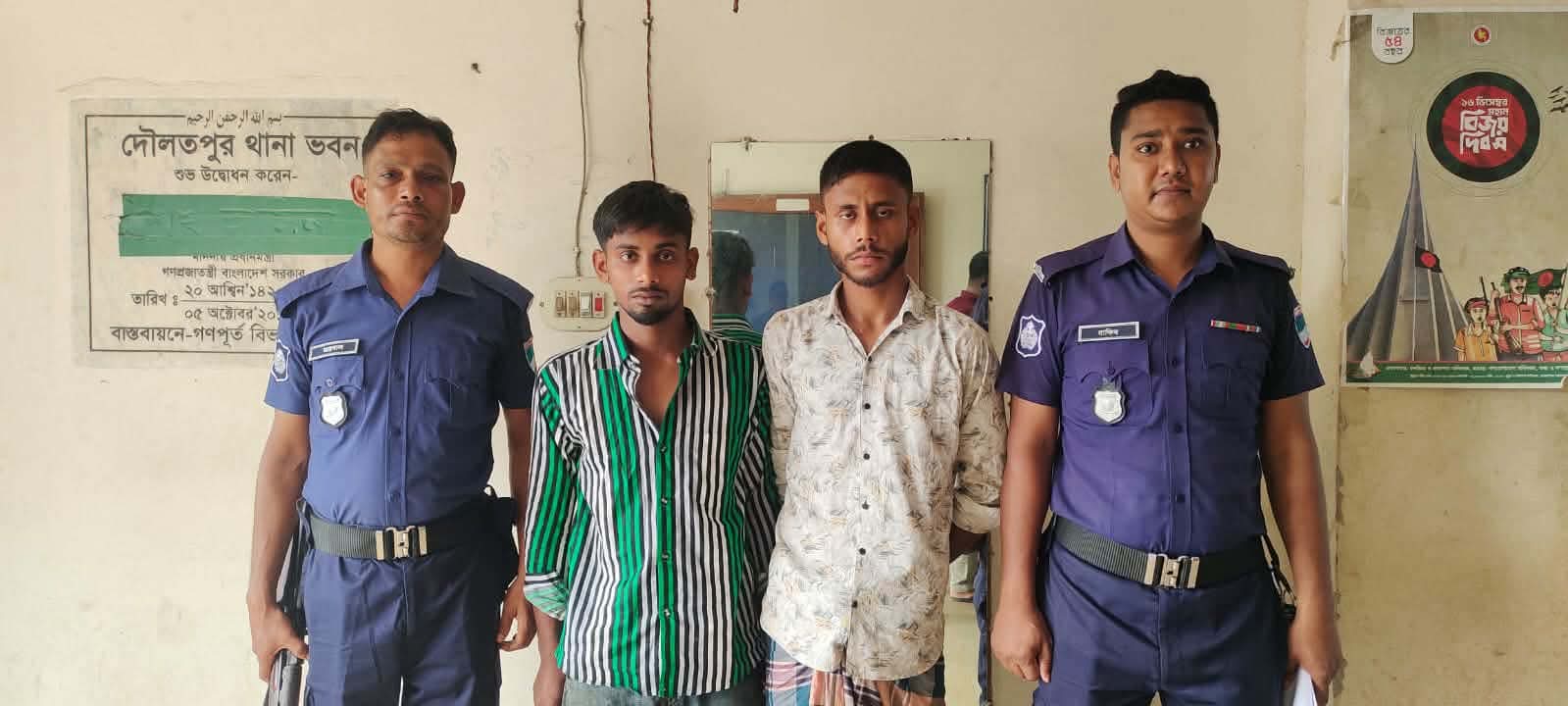 Police make first arrests in Kushtia pir killing case