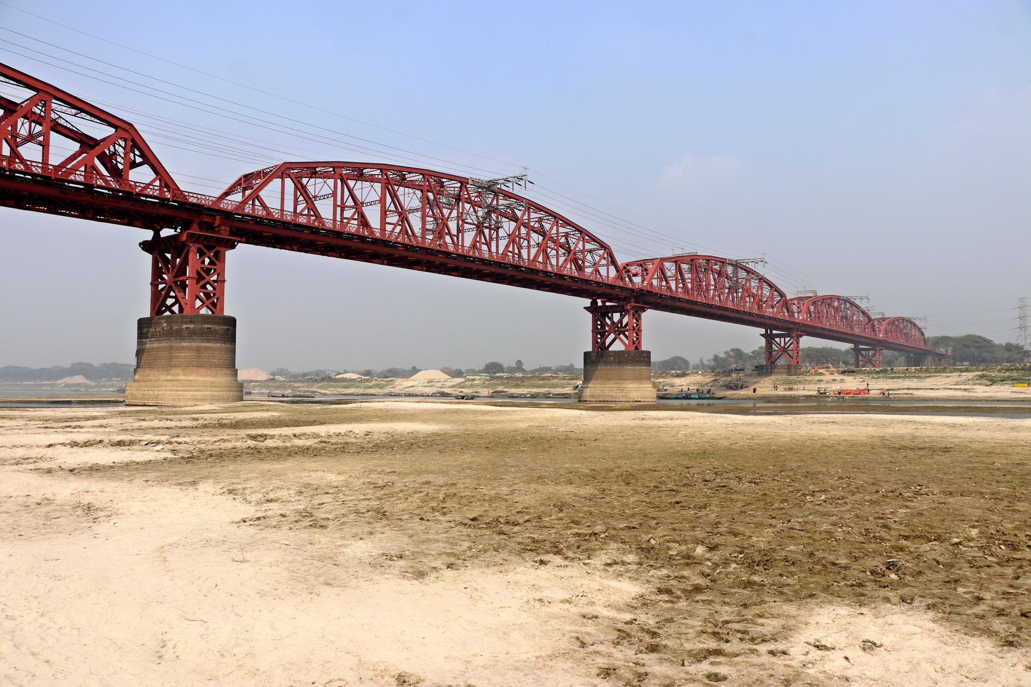 The Padma barrage must address both water and sediment issues