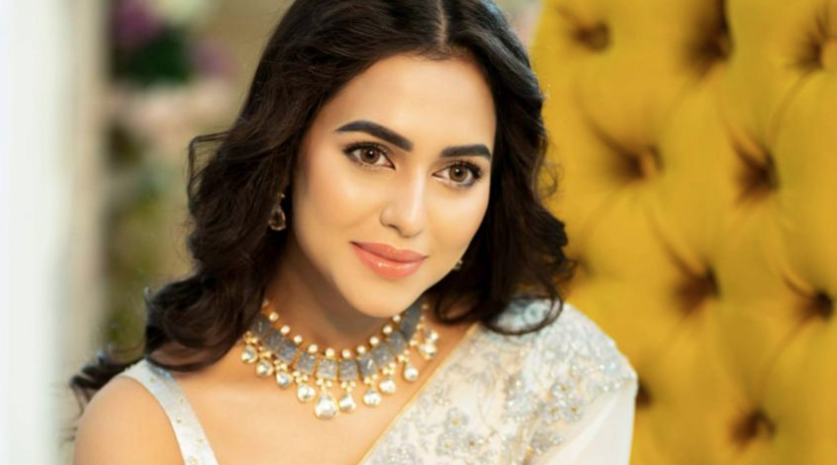 Nusraat Faria turns up Eid festivities with ‘Loke Boley’