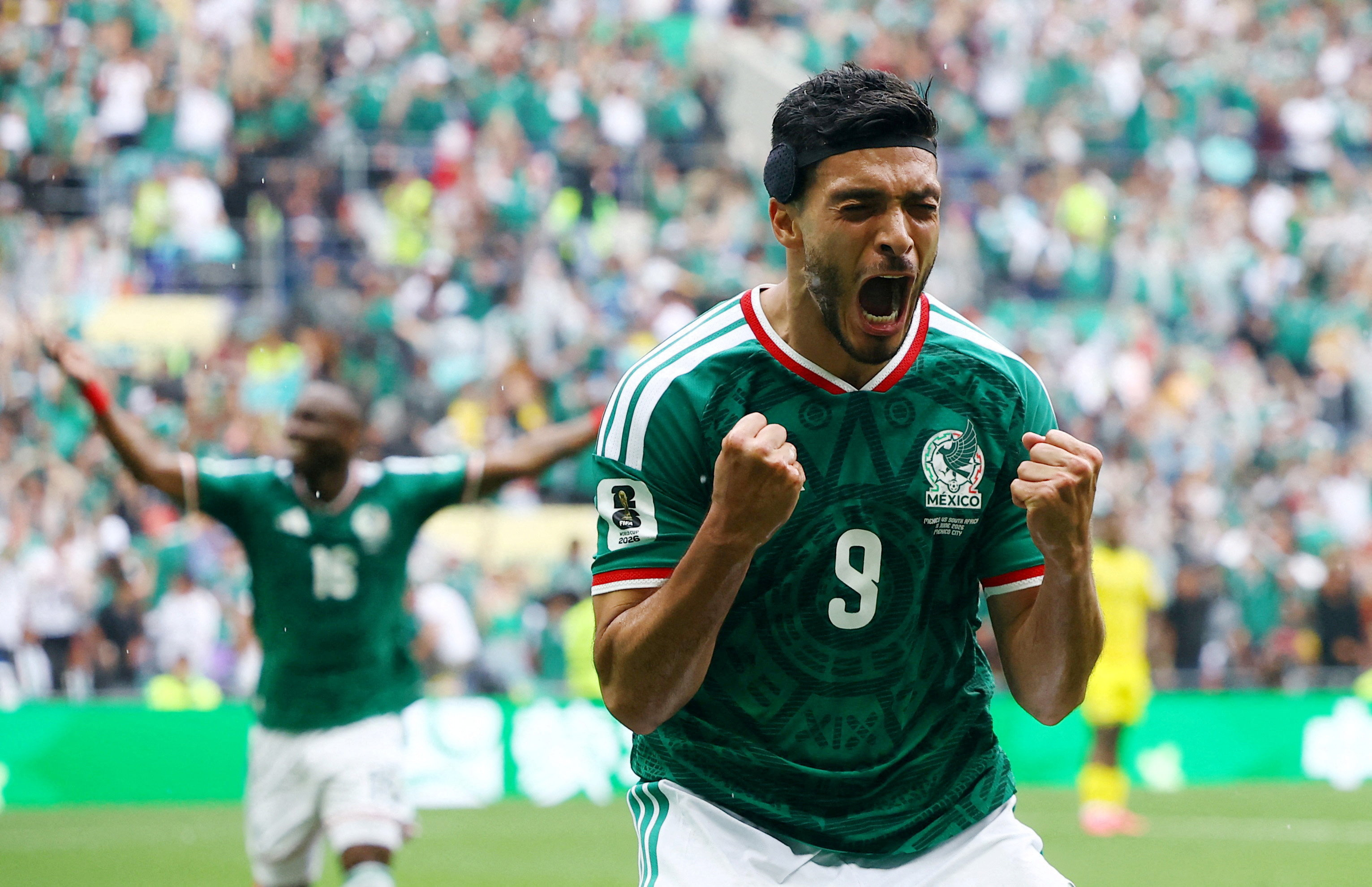 Co-hosts Mexico kick off World Cup with dramatic victory over South Africa
