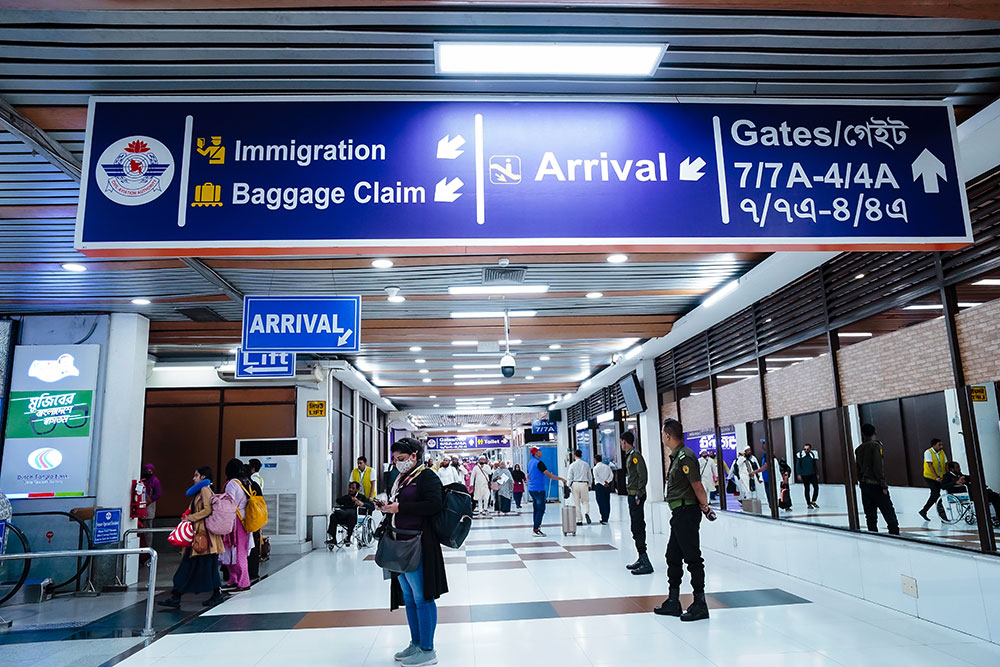 Foreign travellers can now complete Embarkation and Disembarkation Card online