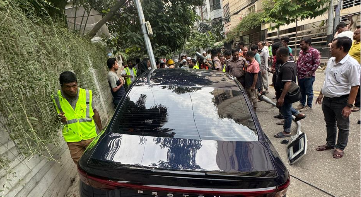 Construction worker killed after car runs over him in Baridhara Diplomatic Zone, teenager detained