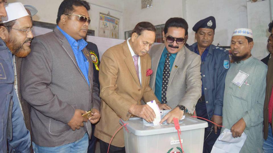 Rangpur city polls a test for EC: Ershad 