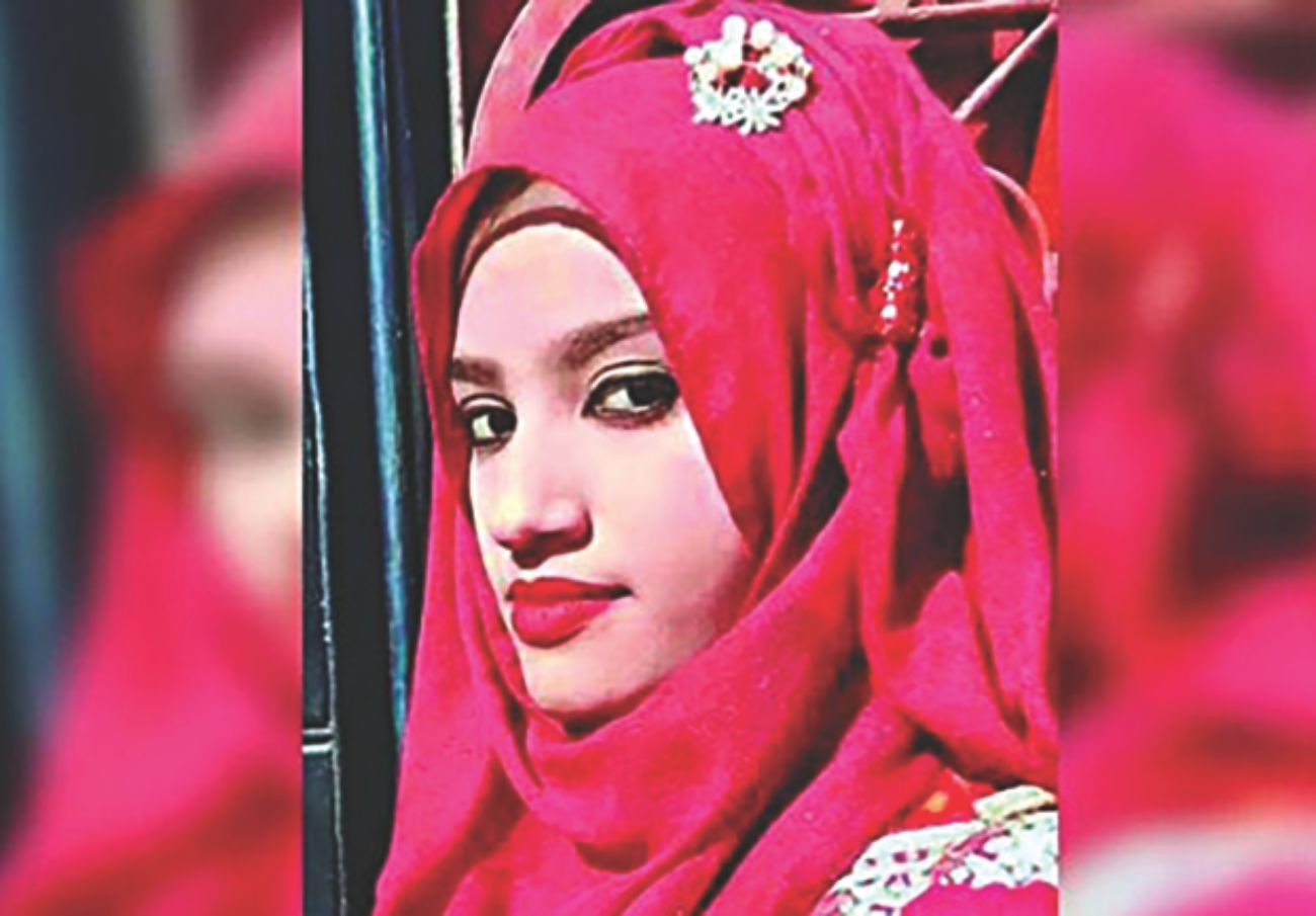 Nusrat loses battle for life 