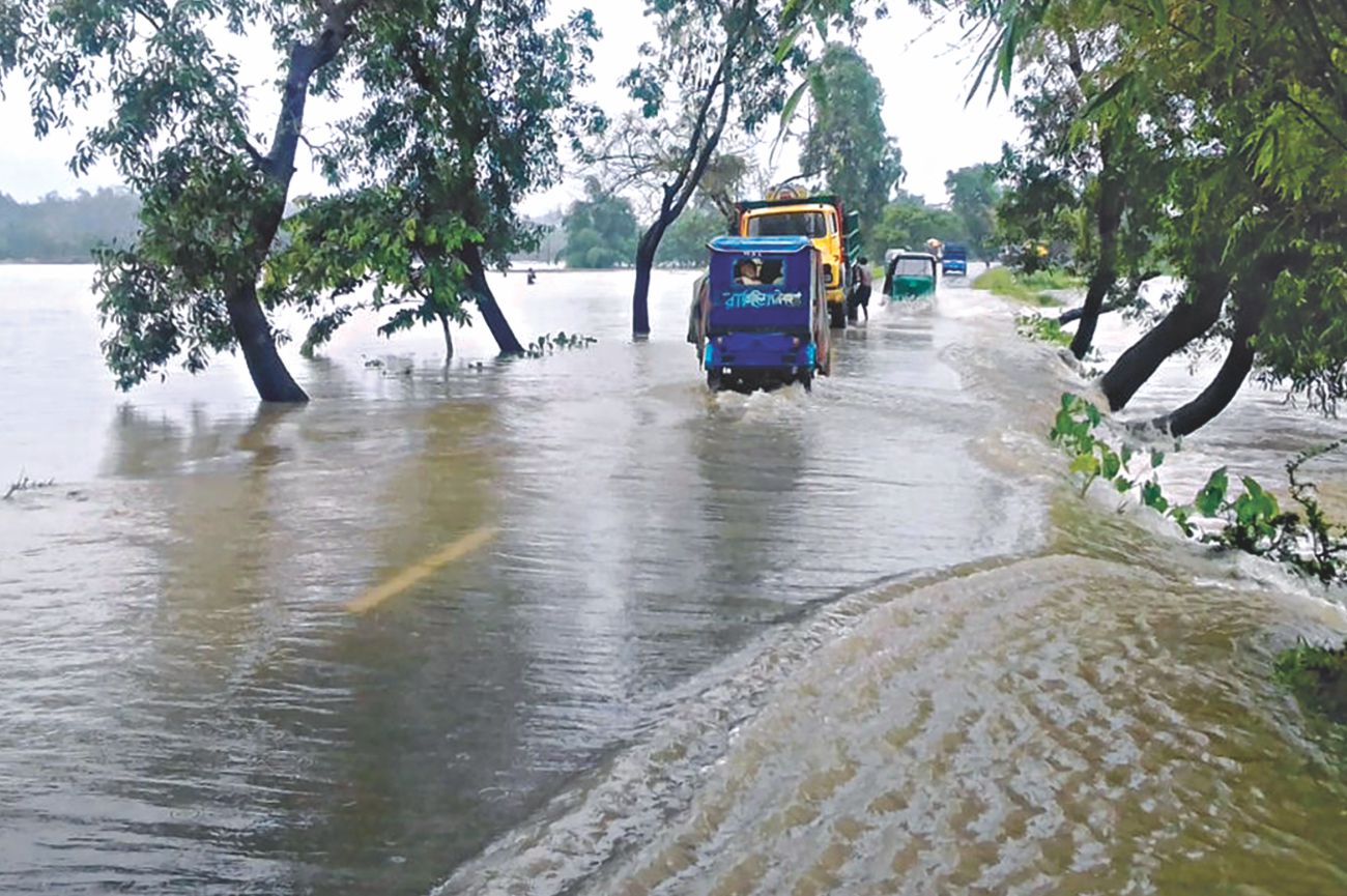 Thousands marooned