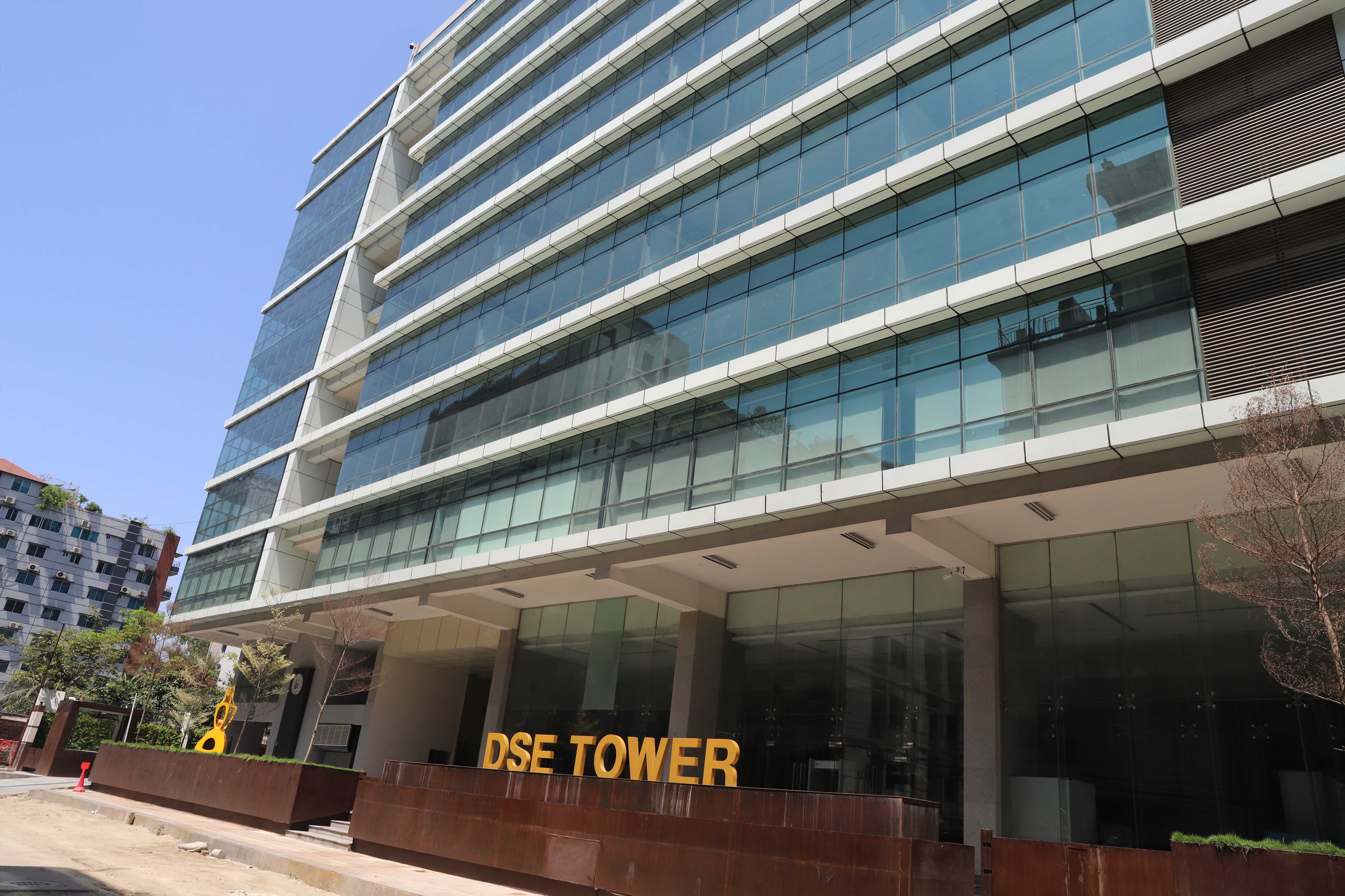Dhaka stocks fall in early trading