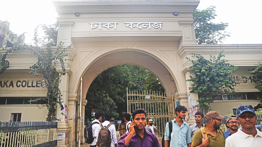 Dhaka College closes hostels till May 5; students asked to leave by 5pm 