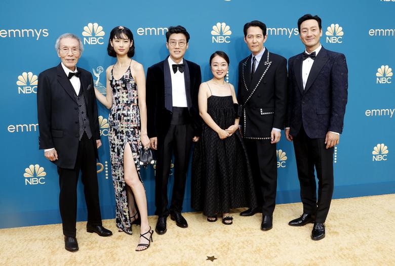 'Squid Game' director in dilemma over reviving dead characters for second season