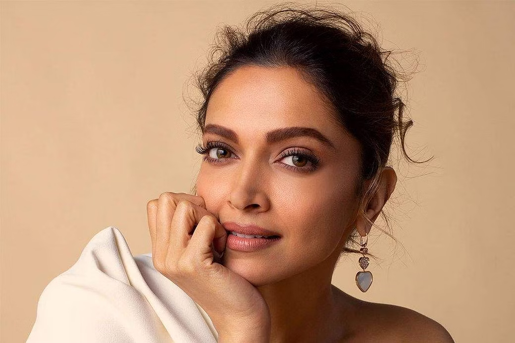 Deepika trending as social media hails her as 'Queen of Entertainment'