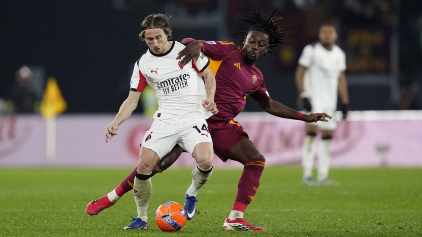 2026-01-25T210814Z_1918548420_UP1EM1P1MPPA6_RTRMADP_3_SOCCER-ITALY-ROM-MIL.JPG