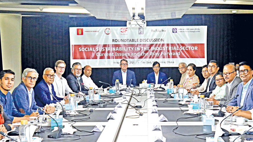 Roundtable-01.jpg