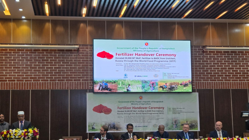 Russia gives fertiliser to Bangladesh