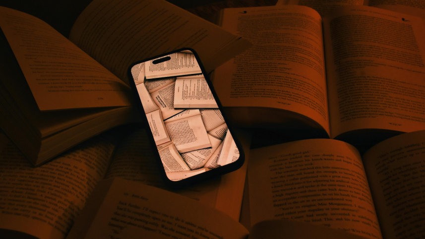 Are we forgetting how to read because of phones?