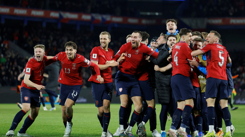 2026-03-31T214252Z_1054987269_UP1EM3V1NXKU1_RTRMADP_3_SOCCER-WORLDCUP-CZE-DNK.JPG