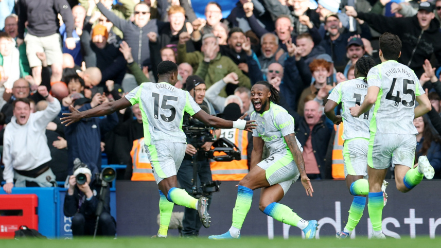 2026-04-12T165157Z_1361637314_UP1EM4C1AUKM2_RTRMADP_3_SOCCER-ENGLAND-CHE-MCI.JPG
