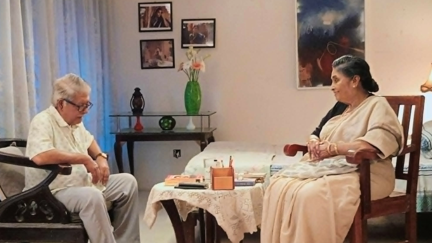 Ferdousi Mazumder and Mamunur Rashid on the sets of ‘Johora Begum-er Ichchapotro’