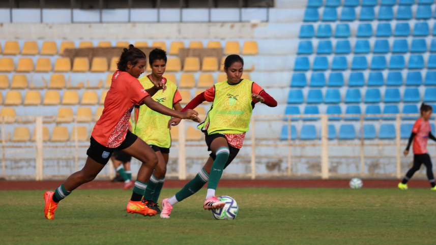 Women's football.jpg