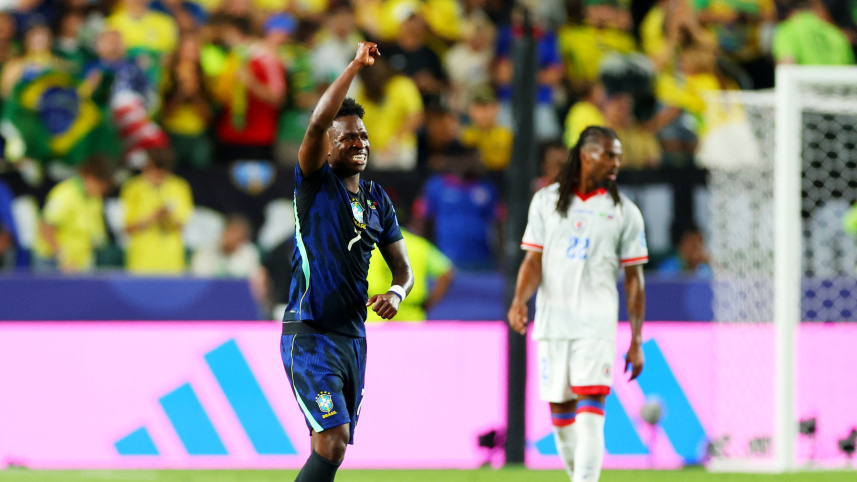 2026-06-20T012335Z_1179814245_UP1EM6K03V9KU_RTRMADP_3_SOCCER-WORLDCUP-BRA-HTI.JPG