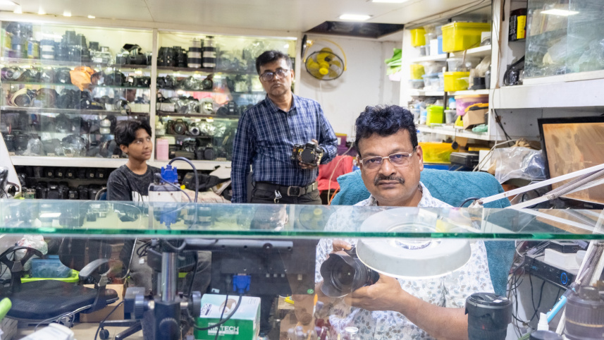 Anupom Singha Khokon repairs cameras others cannot fix