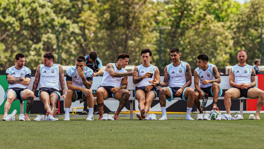Argentina players.jpg