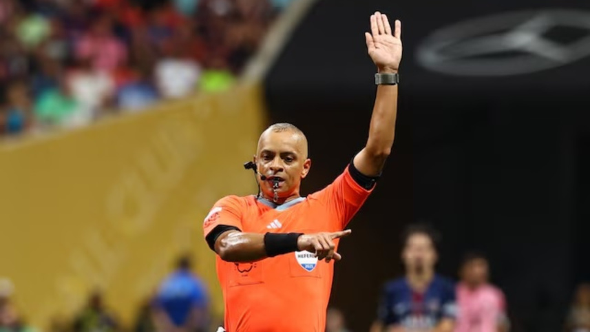 Brazil Referee.jpg