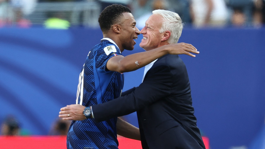 Deschamps-Mbappe.jpg