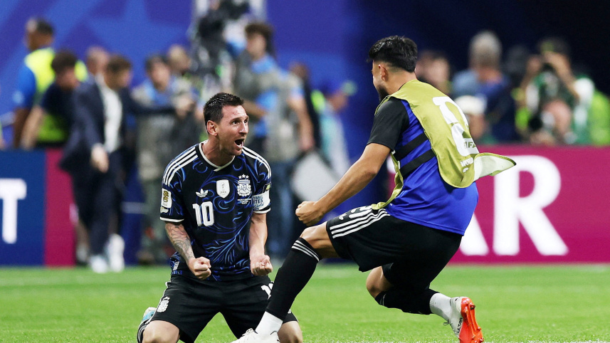 Argentina beat England 2-1 WC semifinal