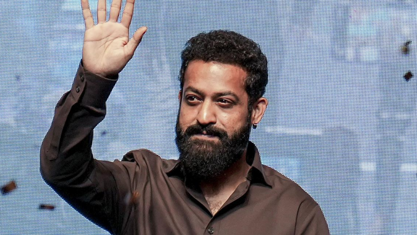 Jr NTR suffers shoulder injury, advised six to eight weeks' rest