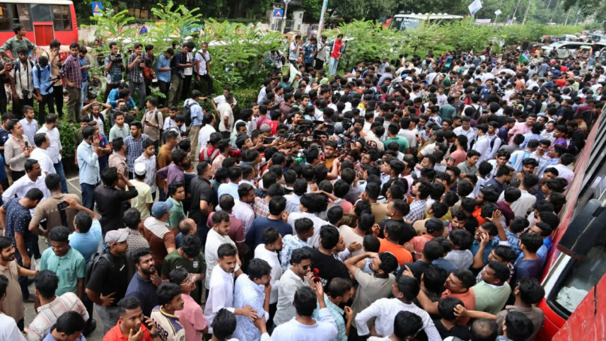 HSC examinees protest