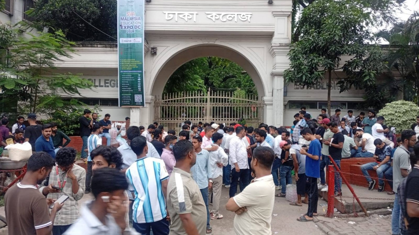 Dhaka College Chhatra Dal Shibir clash today