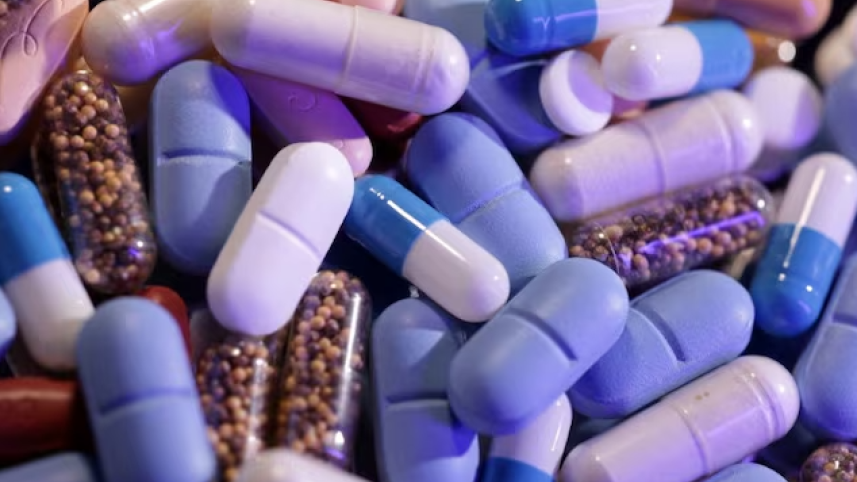 Medicine_Reuters_R.PNG