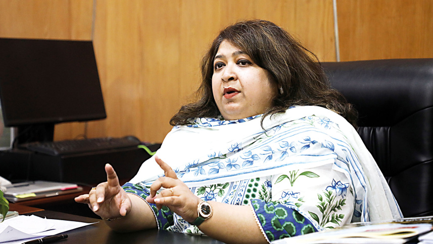 Mir-Nadia-Nivin_Chairman.jpg