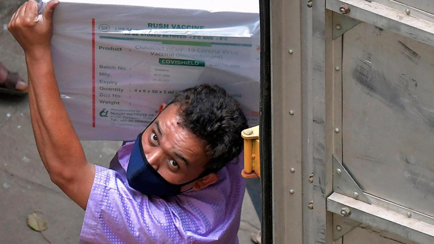 India vaccine.jpg