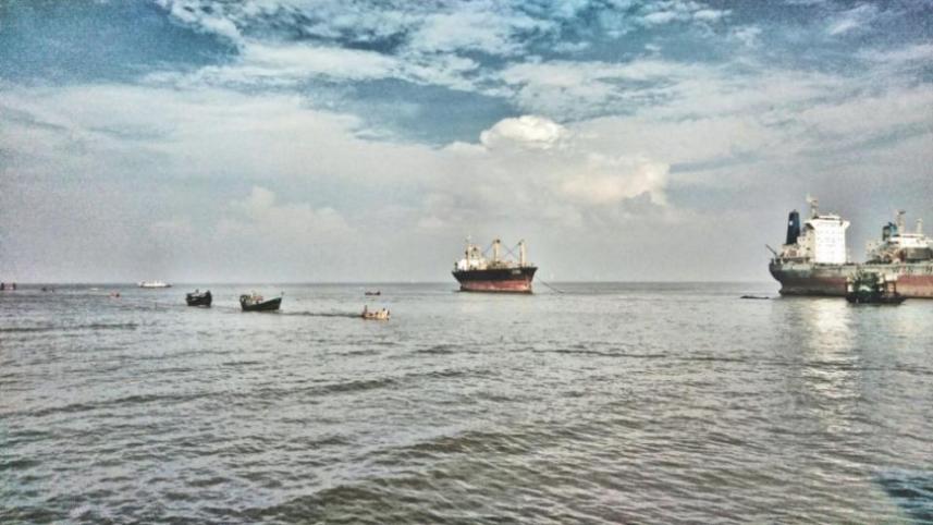 plastic_pollution_bay_of_bengal.jpg