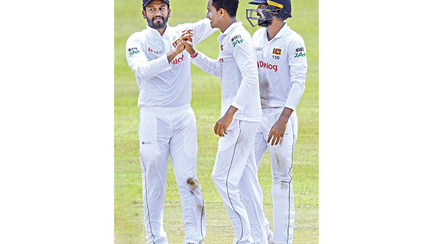 Dimuth-Karunaratne.jpg