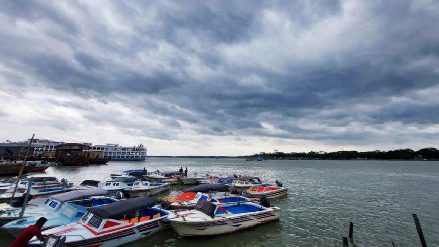 cyclone-barishal-web.jpg
