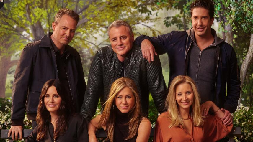 _118667880_ka_05_friendsreunion.jpg