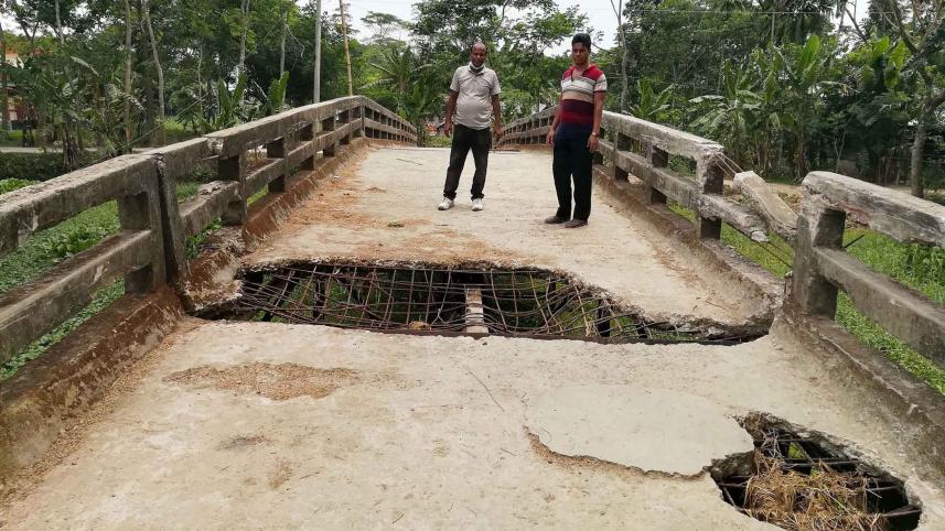 bridge1.jpg