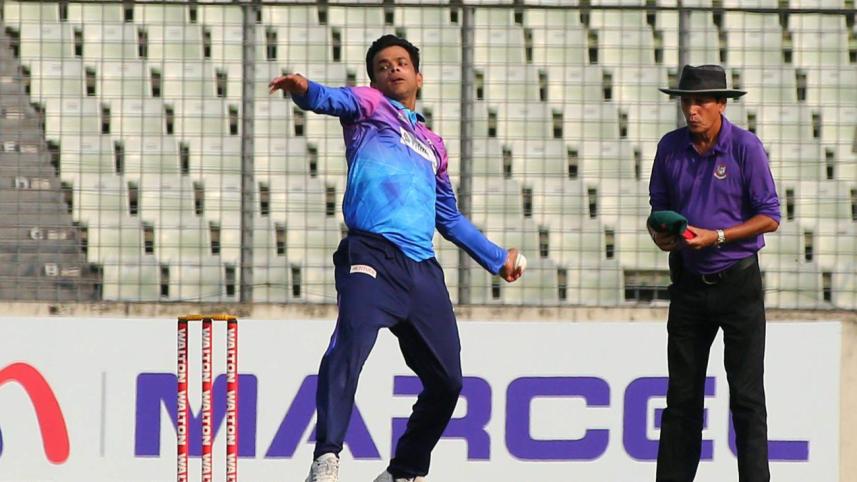 Primes shine on Razzak's day