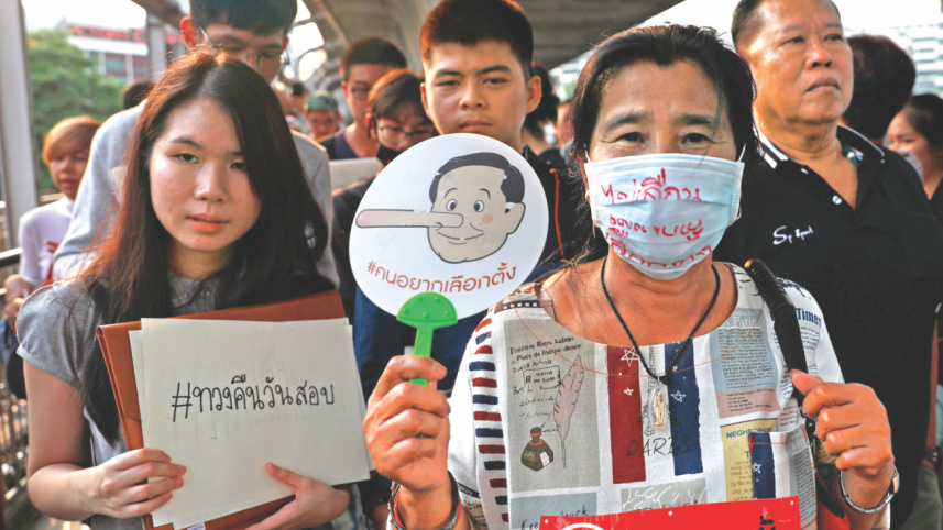 Activist and university students.jpg