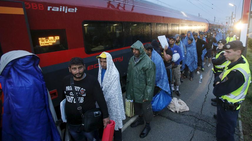 Austria border from hungary-reuters.jpg