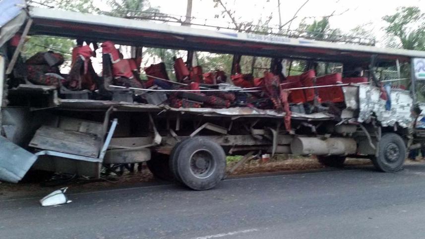 Bagerhat road accident