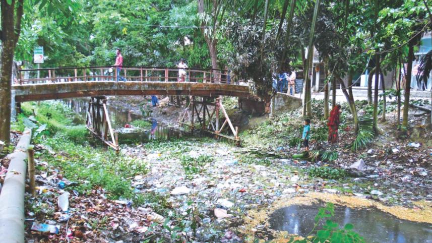 barishal canal.jpg
