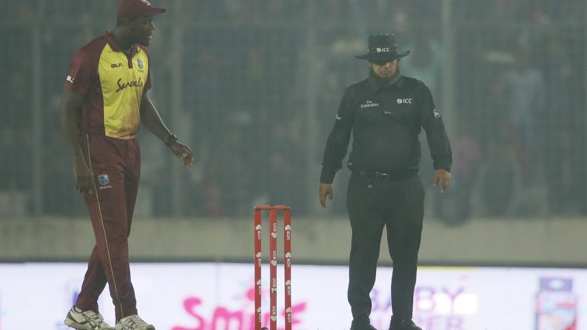 Carlos Brathwaite, Tanvir Ahmed