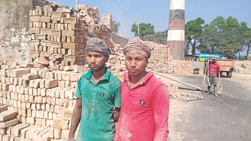 Despite legal ban, many kiln owners employ underage workers