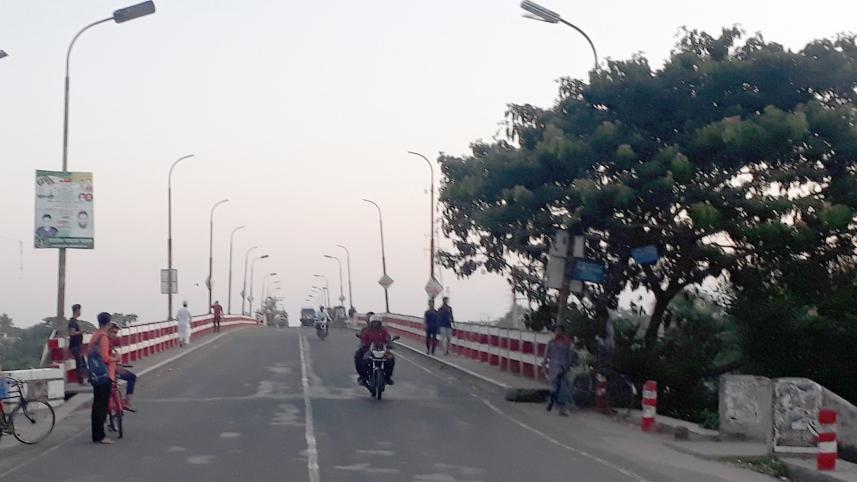 Bridge.jpg