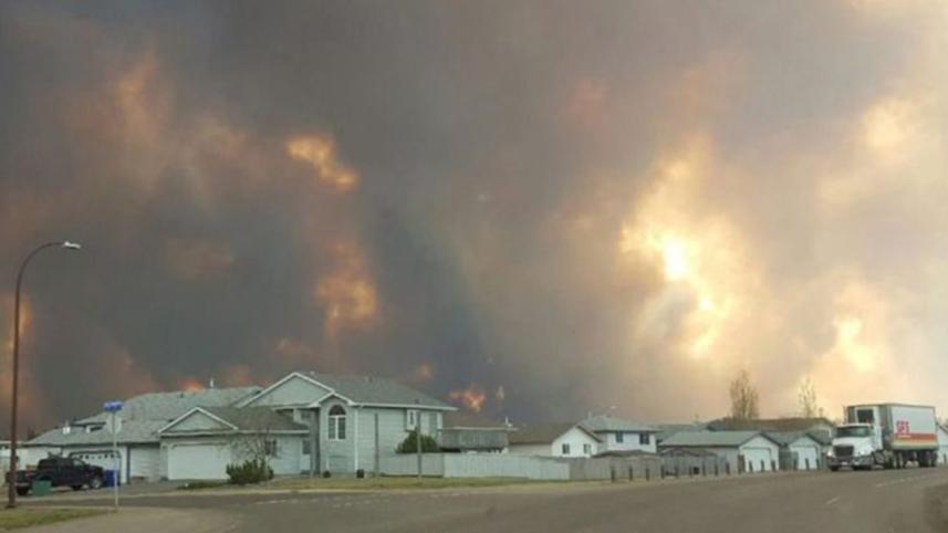 Canada-fire-2WB.jpg
