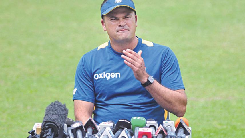 pacer Charl Langeveldt